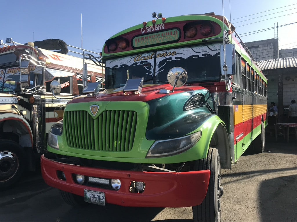Bus-de-transport-Guatemala