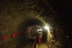 21 accès grotte