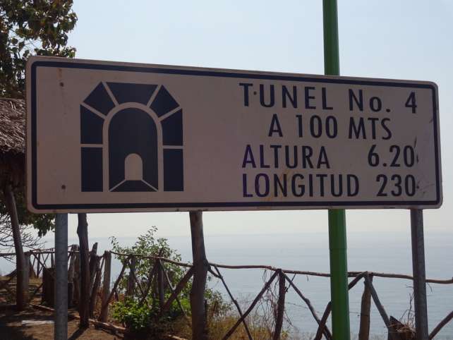 Tunnel