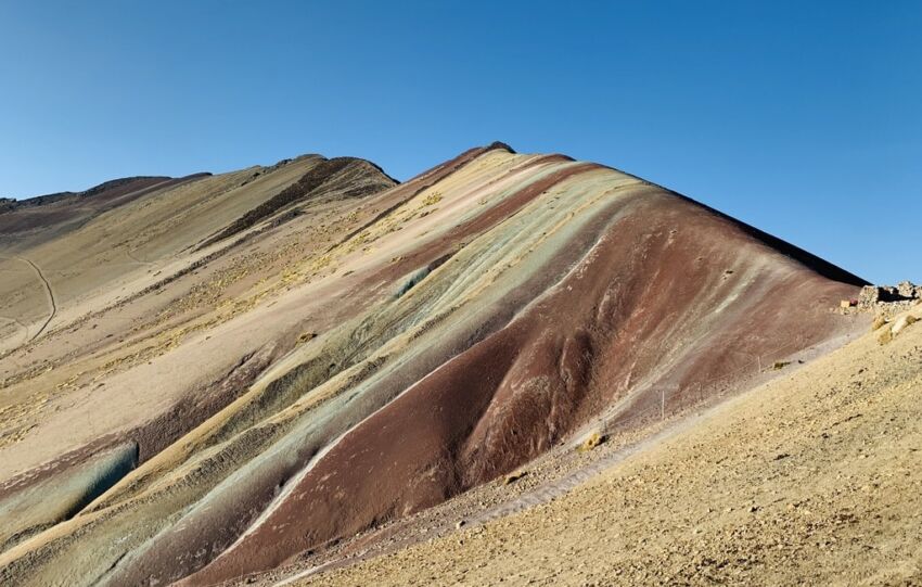 Montagne aux sept couleurs
