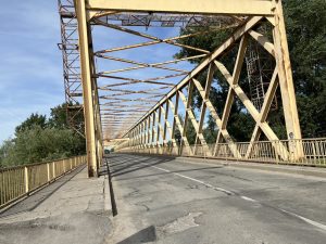 Un pont assez rustique