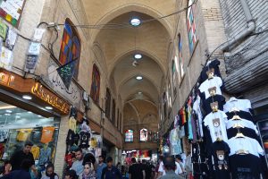 Magníficas bóvedas del bazar de Teherán