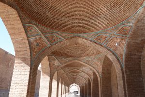 Bóvedas de la Mezquita Azul de Tabriz